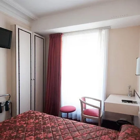 Ibis Styles Gare De Lyon Bastille 3*