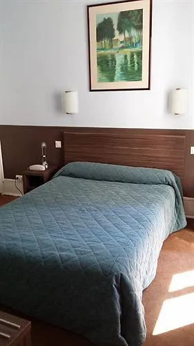 Hotel Ibis Styles Gare De Lyon Bastille 3*