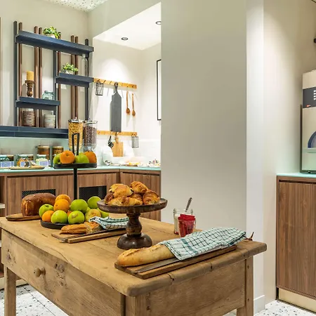 Ibis Styles Gare De Lyon Bastille 3*