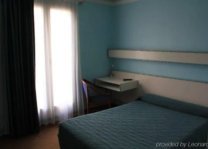 Hotel Ibis Styles Gare De Lyon Bastille 3*